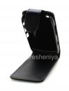 Photo 6 — Leather case cover with vertical opening for the BlackBerry 9320/9220 Curve, Black with fine texture