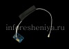 Photo 2 — The antenna for the BlackBerry PlayBook Wi-Fi, Without color, the white cable