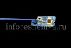 Photo 3 — ブラックベリー脚本のWi-Fiアンテナ, 色なし、青いケーブル