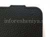 Фотография 10 — Оригинальный кожаный чехол с вертикально открывающейся крышкой Leather Flip Shell для BlackBerry Q5, Черный (Black)