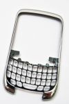 Photo 2 — Cuerpo de color (en dos partes) para BlackBerry Curve 3G 9300, Reborde metálico, tapa blanca