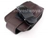 Фотография 4 — Оригинальный кожаный чехол с клипсой и металлической биркой Leather Holster with Swivel Belt Clip для BlackBerry, Коричневый (Dark Brown)