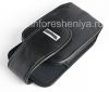 Фотография 2 — Оригинальный кожаный чехол с ремешком и металлической биркой Leather Tote для BlackBerry, Черный (Pitch Black)
