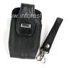 Фотография 4 — Оригинальный кожаный чехол с ремешком и металлической биркой Leather Tote для BlackBerry, Черный (Pitch Black)