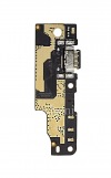Photo 1 — 芯片上的USB连接器（充电器连接器）T20带有用于BlackBerry KEY2的麦克风