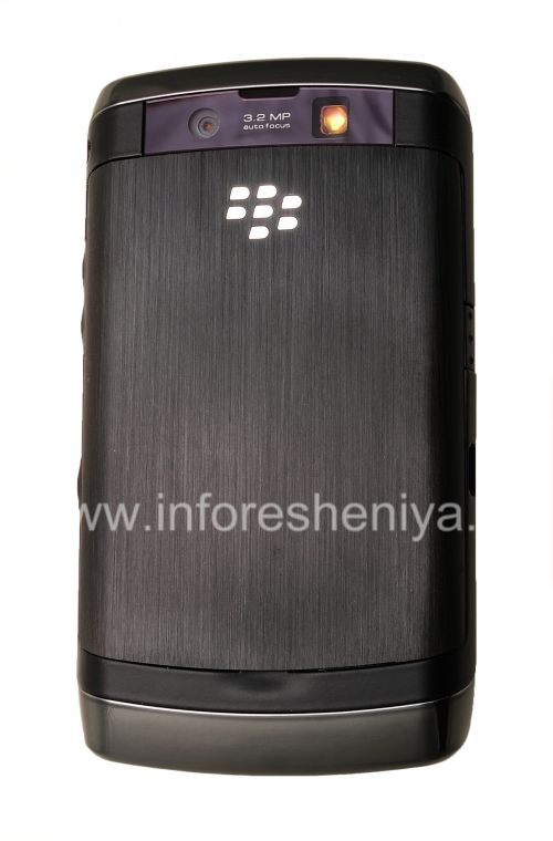 BlackBerry - ブラックベリー9520 photo_008_w500.jpg