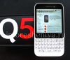 Photo 1 — I-smartphone yeBlackBerry Q5, Mhlophe