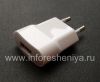 Фотография 1 — Оригинальное сетевое зарядное устройство "Микро" 750mA USB Power Plug Charger, Белый (White), для Европы (России)
