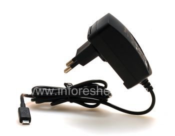 Induk Charger 1,6 A dari saat ini untuk meningkatkan kekuatan BlackBerry